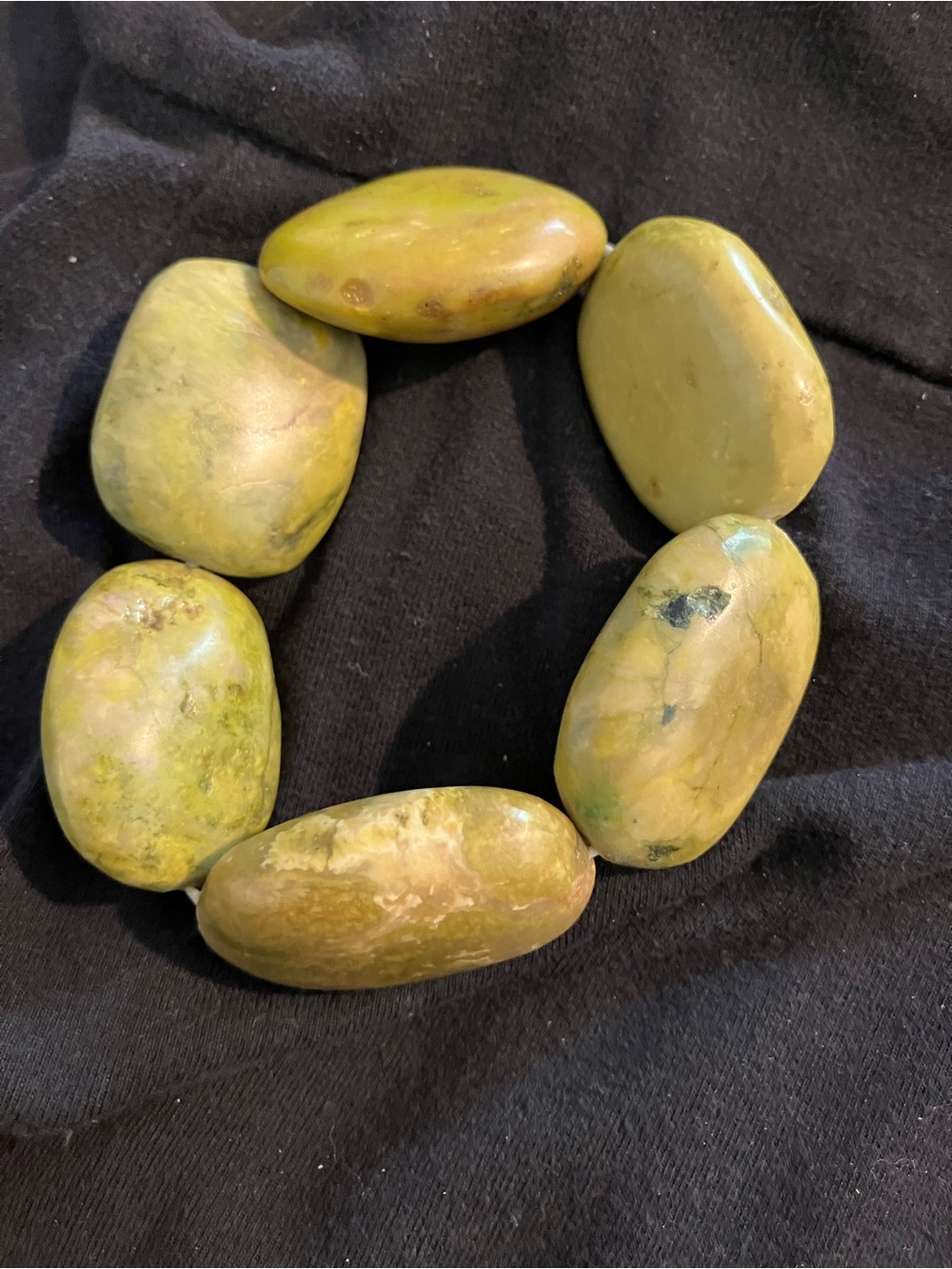 Chunky Green Stone Stretch Bracelet - Women Jewelry - Picture 3 of 7